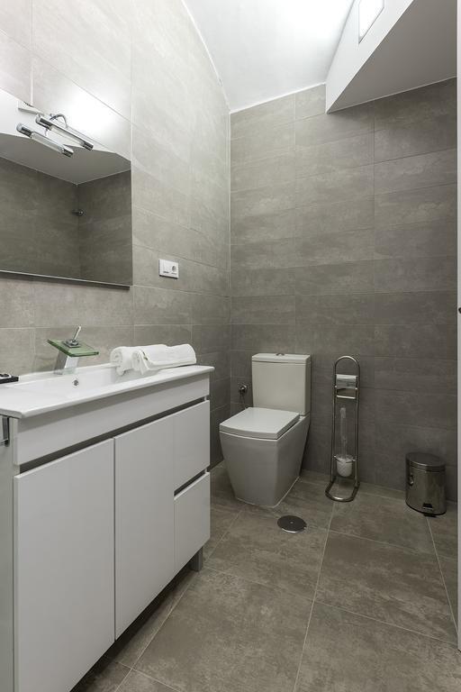 Apartamentos Turisticos Domus Seleqtia Plaza Mayor Caces المظهر الخارجي الصورة